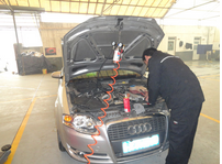 奔馳轎車發(fā)動(dòng)機(jī)尾氣冒黑煙如何處理？
